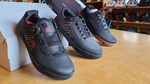 How Should Cycling Shoes Fit?