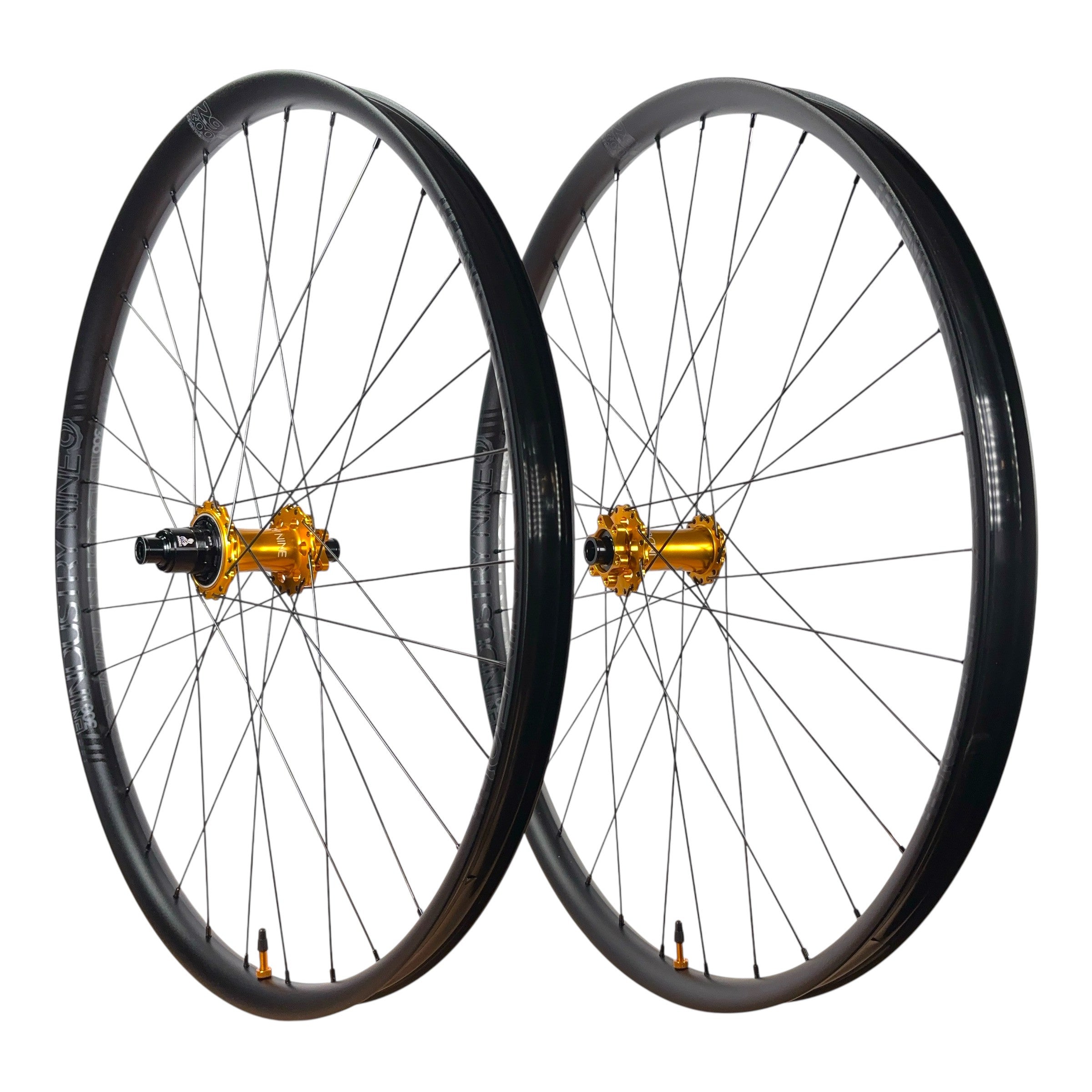 Industry Nine Hydra 690手組みホイール中古美品29er Industry Nine Hydra Enduro 305 V3 27.5in Boost Wheelset - Components
