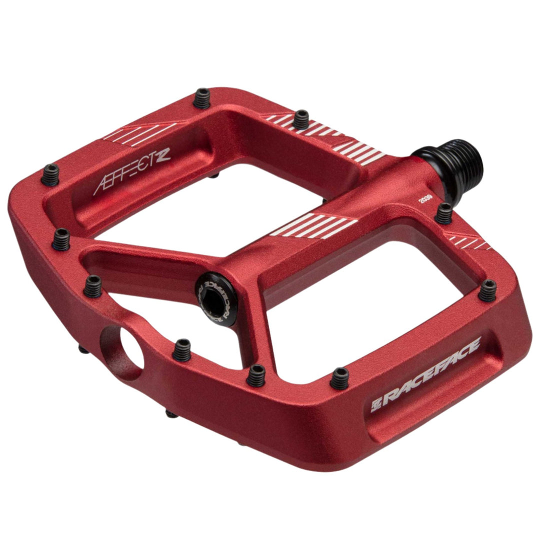Review RACE FACE Pu00e9dales AEFFECT Rouge Atlas Pedals