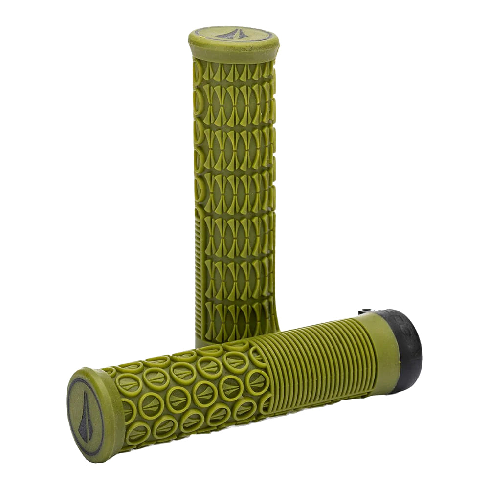 Thrice Lock-On Grips