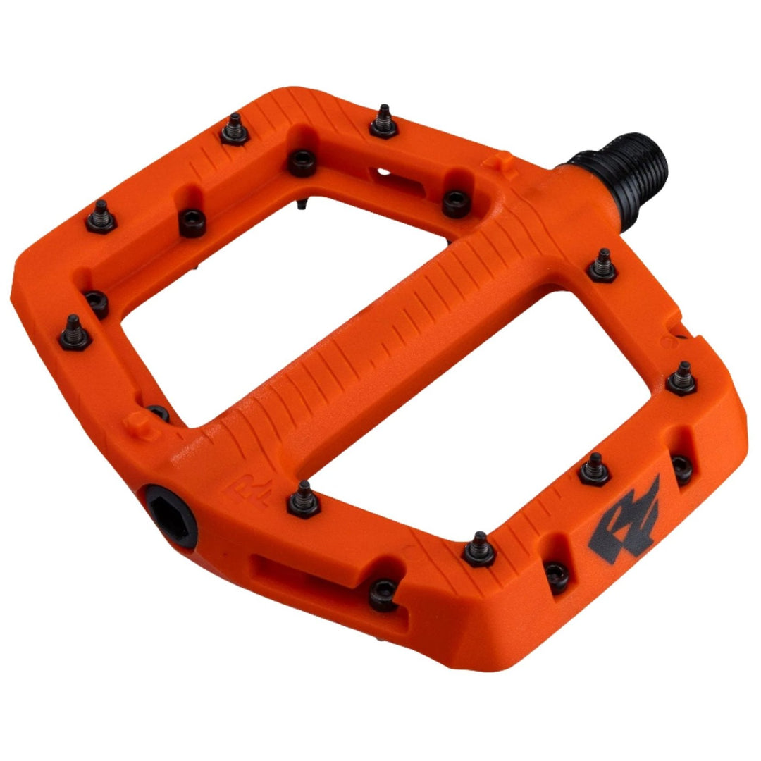 chester race face pedal 2025 Chester Platform Pedals – Thunder Mountain Bikes