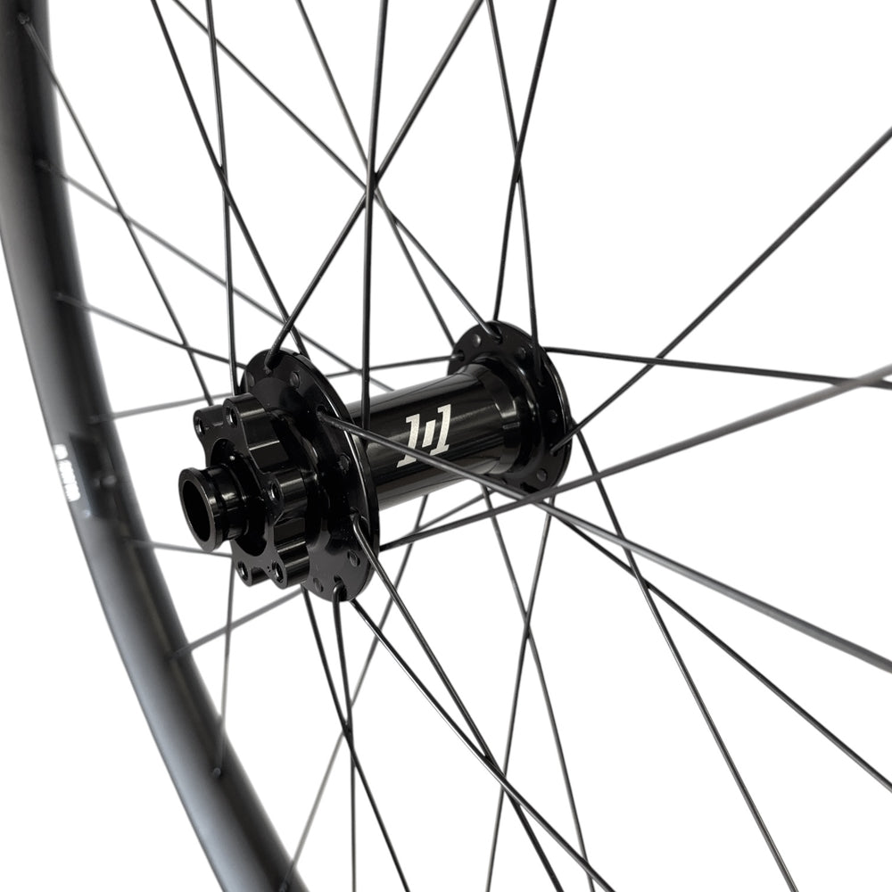 1/1 Sector Trail Front Wheel