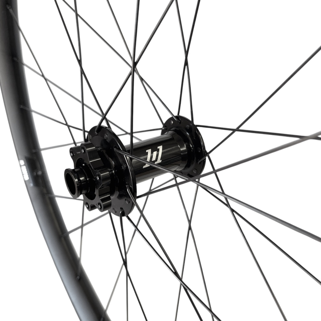 1/1 Sector Trail Front Wheel