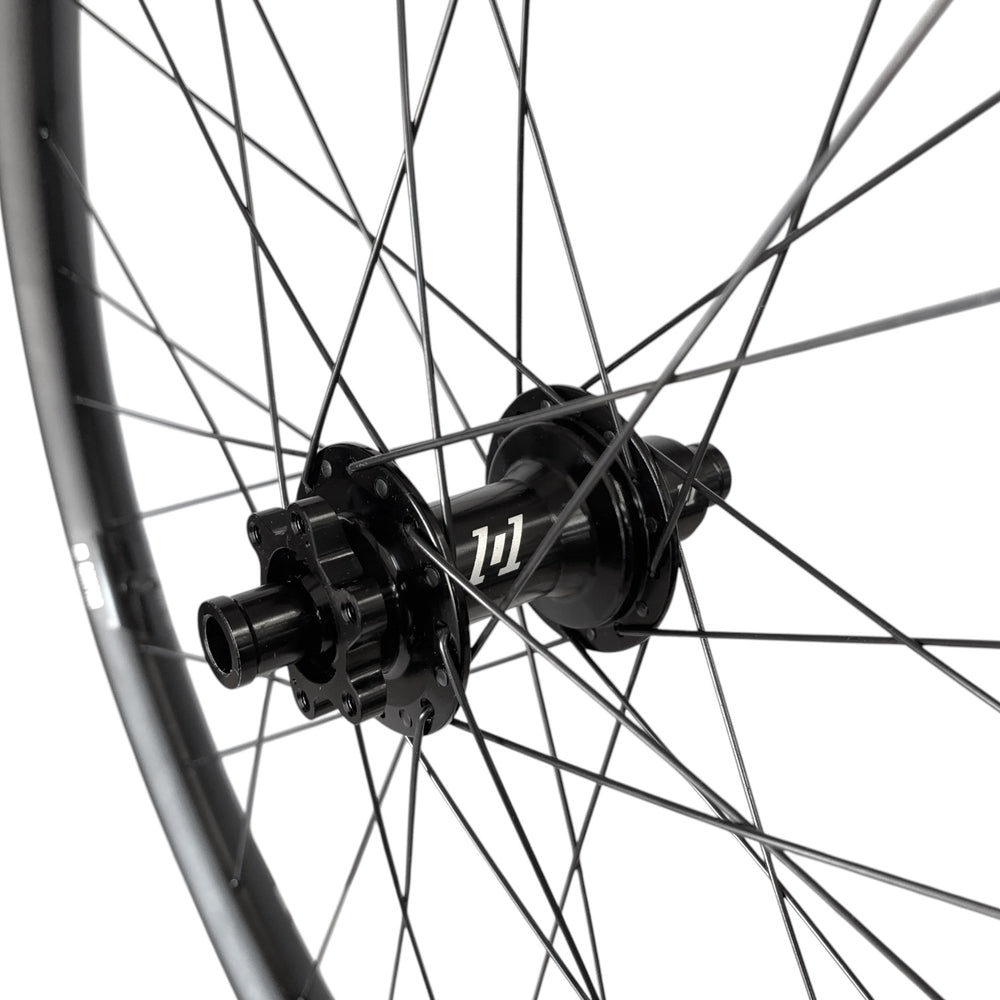 1/1 Sector Trail Rear Wheel